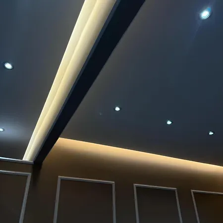 Sun Tower Luxury Suite-view From Of Center شقة *