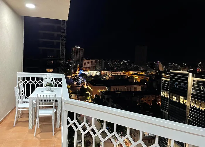 Sun Tower Luxury Suite-view From Of Center 公寓 *