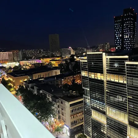 Daire Sun Tower Luxury Suite-view From Of Center