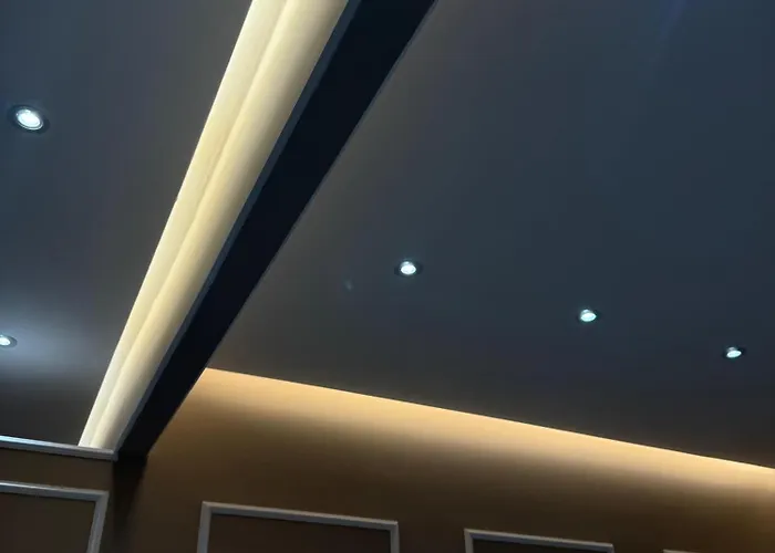 Sun Tower Luxury Suite-view From Of Center アパート *