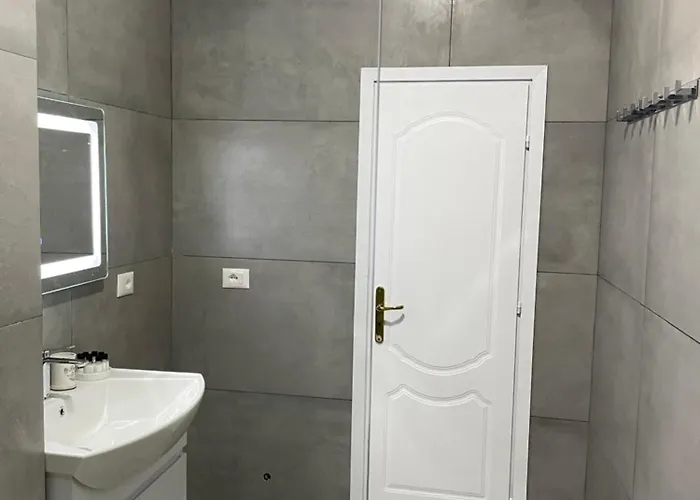 アパート Sun Tower Luxury Suite-view From Of Center