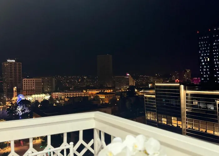 アパート Sun Tower Luxury Suite-view From Of Center